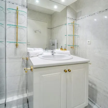 Immogroom - Sea View - Swimming Pool - Terrace- Clim Appartement Cannes